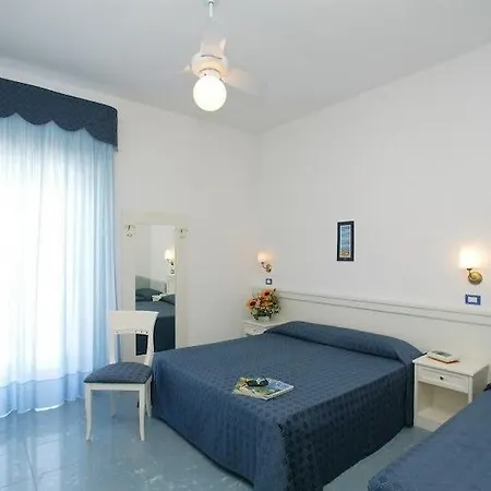 Hotel Elisa - Privata Inclusa