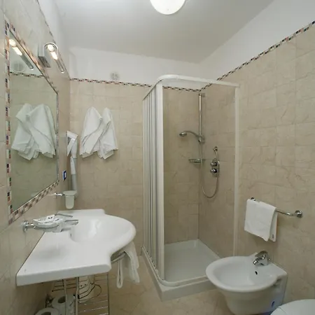 Elisa - Privata Inclusa Szálloda 3*