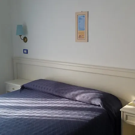 Elisa - Privata Inclusa 3* Peschici