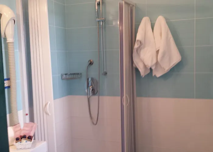 Elisa - Privata Inclusa 3*